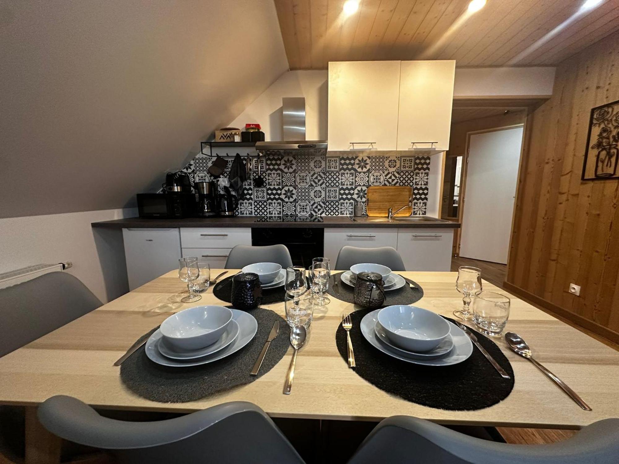 Appartement Les Bambi & Jacuzzi Privatif La Bresse